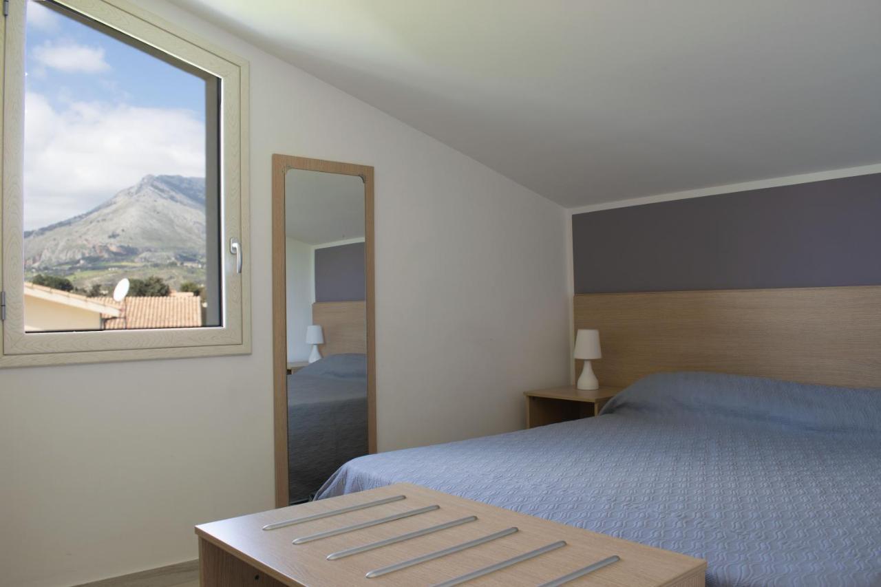 Borgo Aranci - Villa Tulipano กัสเตลลัมมาเร เดล โกลโฟ ภายนอก รูปภาพ