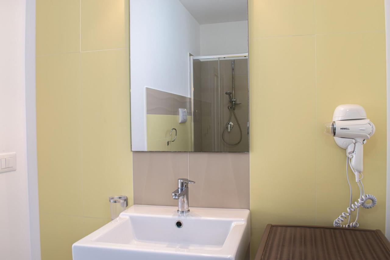 Borgo Aranci - Villa Tulipano กัสเตลลัมมาเร เดล โกลโฟ ภายนอก รูปภาพ