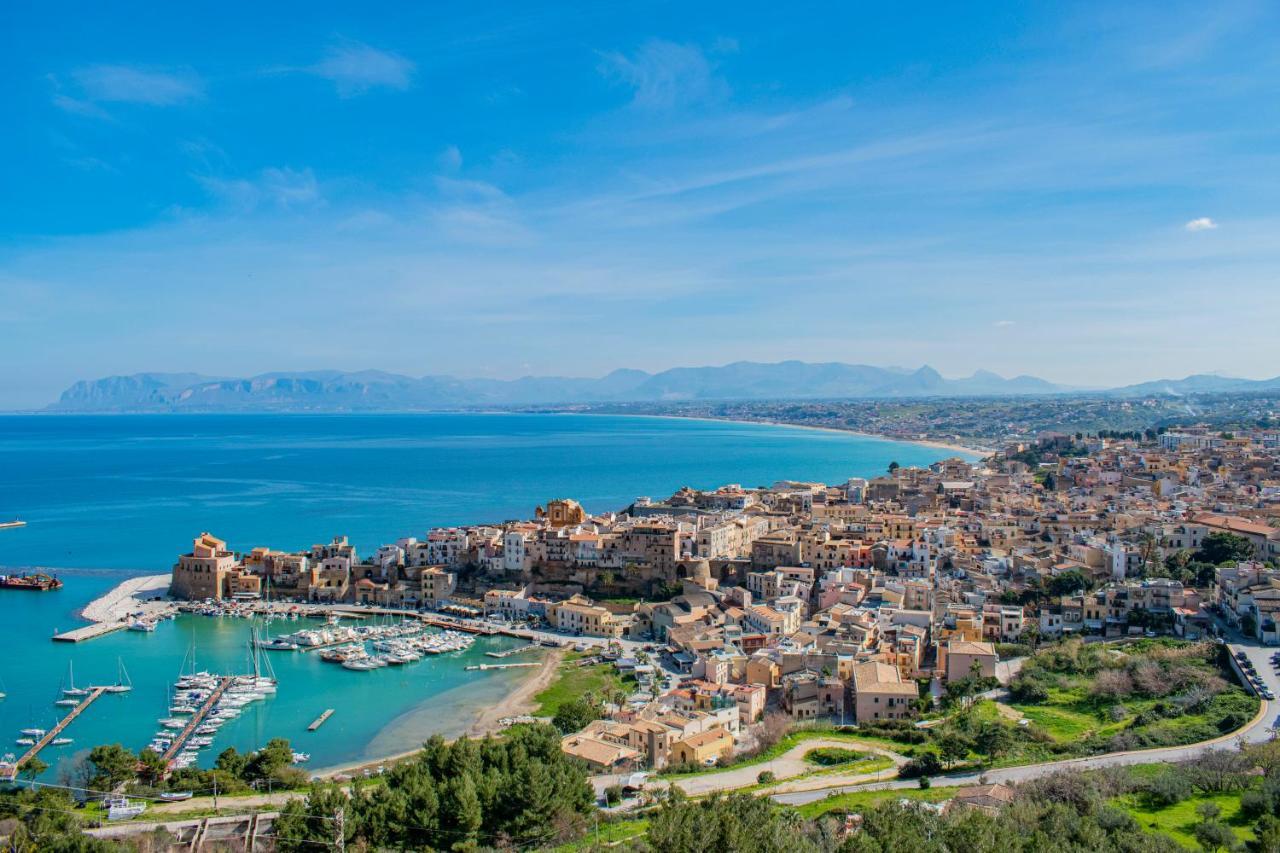 Borgo Aranci - Villa Tulipano กัสเตลลัมมาเร เดล โกลโฟ ภายนอก รูปภาพ